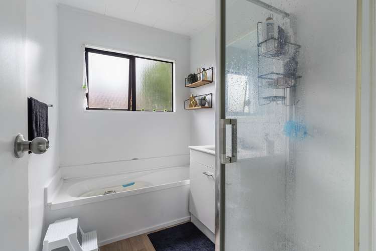 17 Bernina Place Manurewa_9