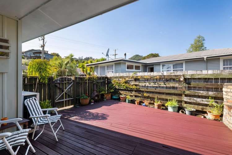 405 Parawai Road_5