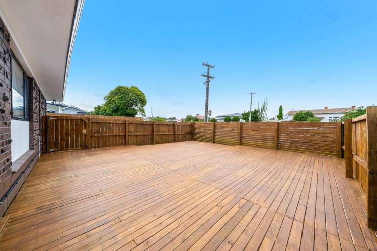 1/68 Victoria Road Papatoetoe_14