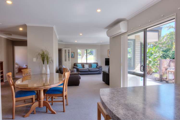 4 Fern Place Beachlands_5