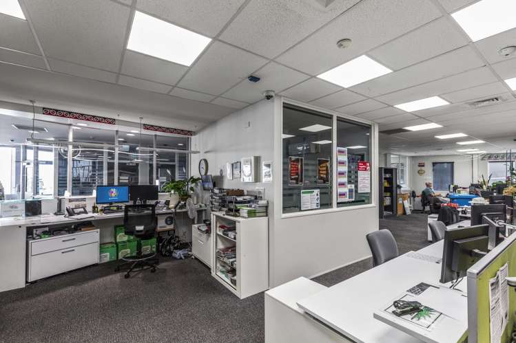 71-73 Wairau Road Wairau Valley_12