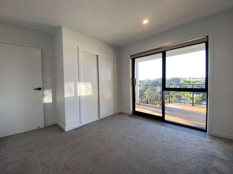 44 Kestrel Heights Arkles Bay_15