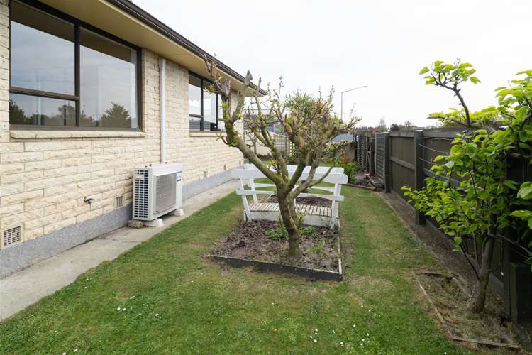 87 Creek Road Allenton_15