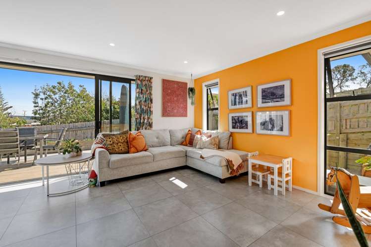 9 St Julia Court Helensville_10