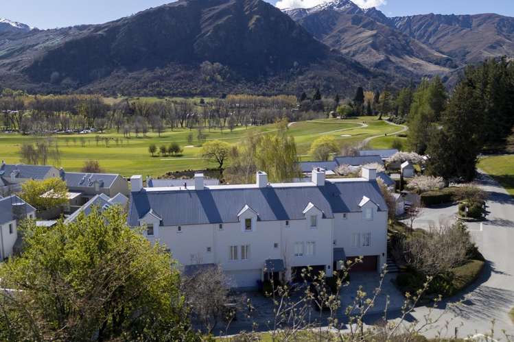 22 Settlers Way Millbrook Resort_2