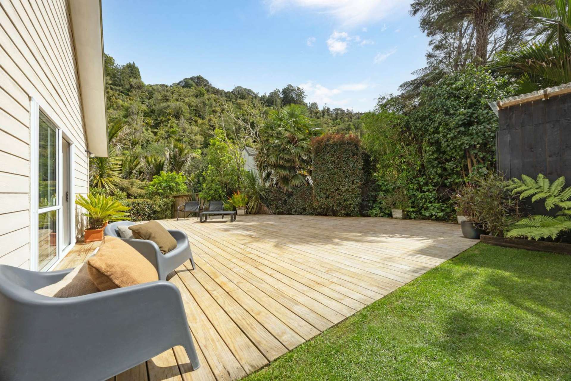 145 Woodlands Park Road Titirangi_0