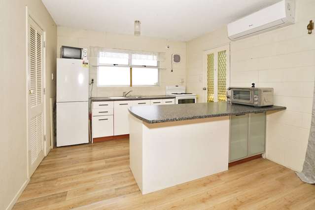 1/15 Coates Street Hamilton East_4