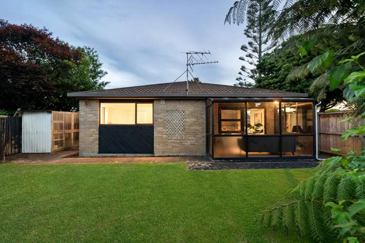 2/21 Walter Strevens Drive Conifer Grove_11