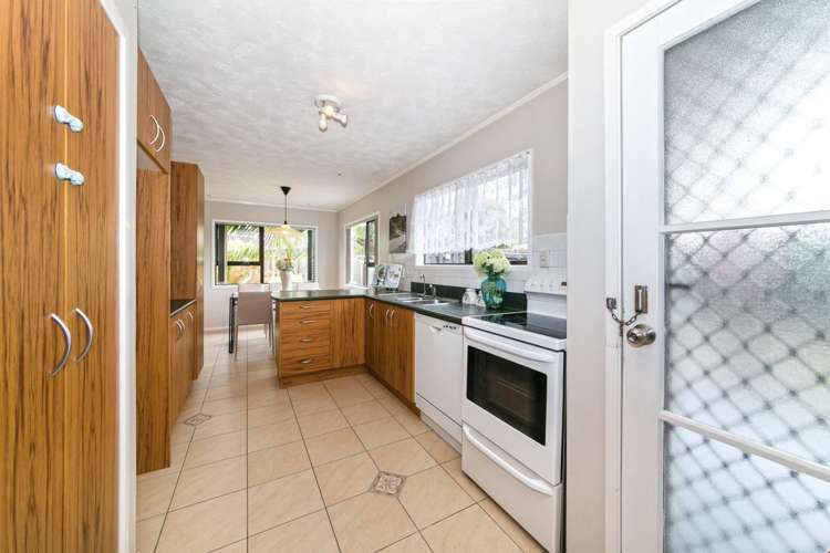 5 Metric Place Te Atatu South_8