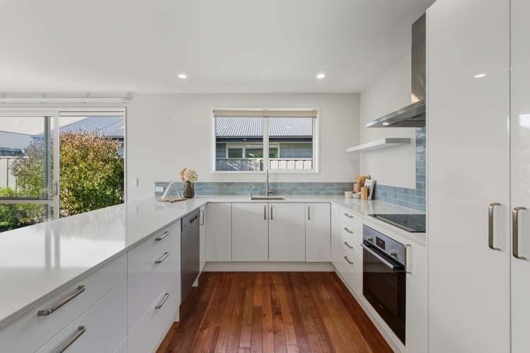 18A Derrett Place Saint Martins_7