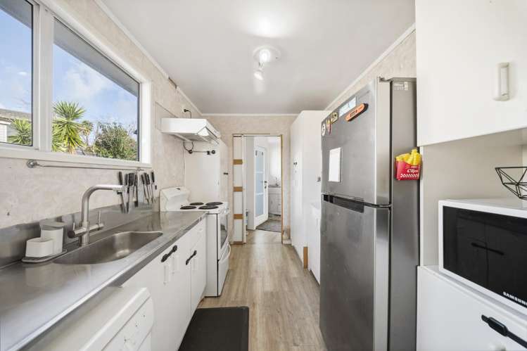 18 Farwood Drive Henderson_5