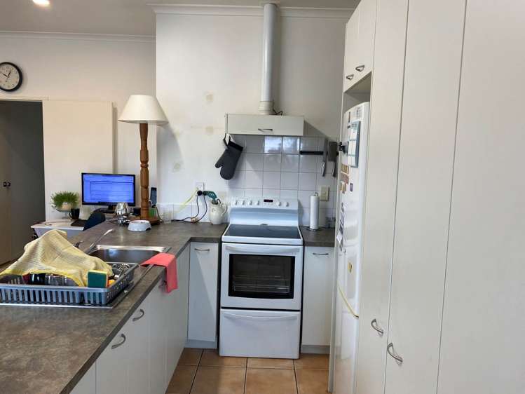 222c Moore Street Howick_3