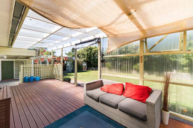 18 Belvedere Crescent Takaro_15