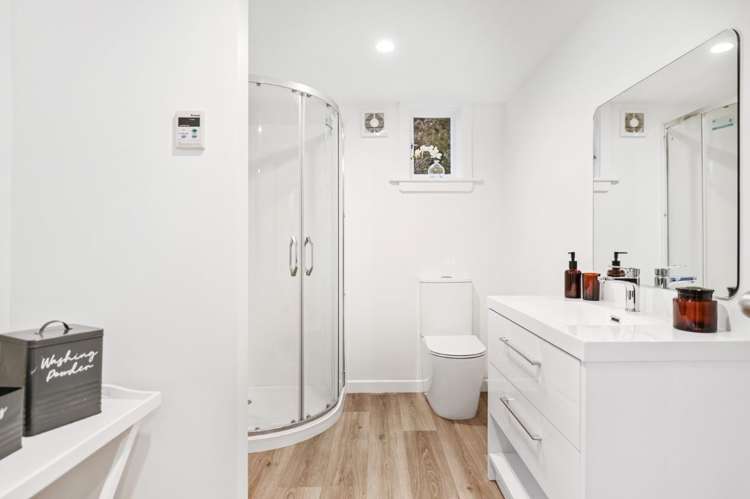 2 Wildberry Street Woolston_10