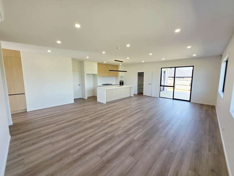 4 PIPI CRESCENT Tuakau_10