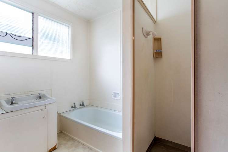 20 Rata Street Helensville_17