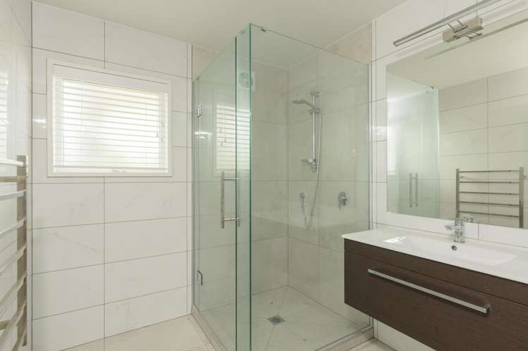 25 Elliot Street Riverhead_13