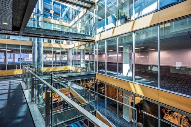 162 Victoria Street West City Centre_1