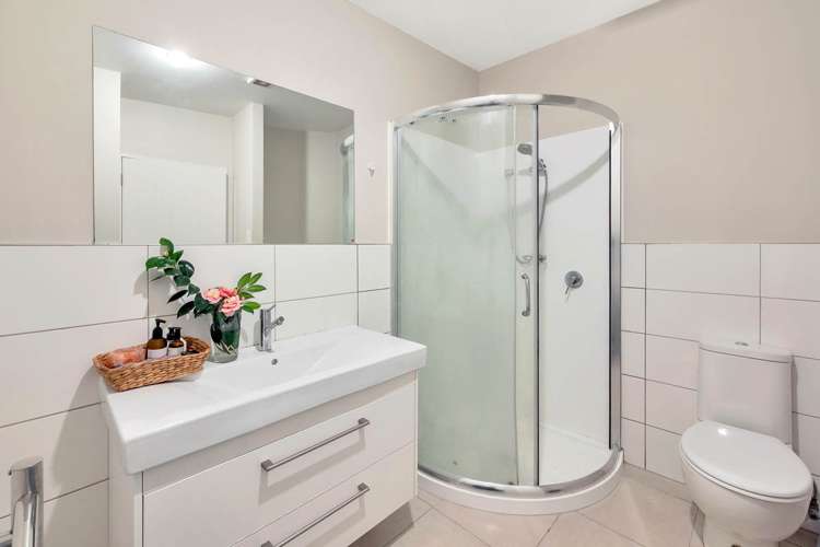 10/45a Swanson Road Henderson_21