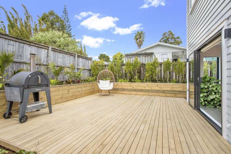 80E Woodglen Road Glen Eden_12