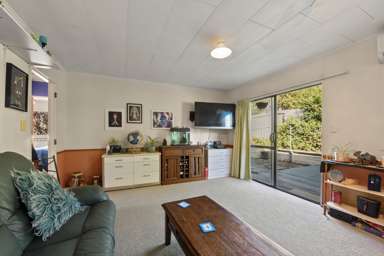 2/220 Waimea Road_2