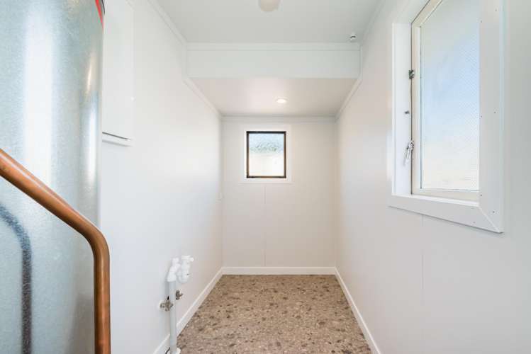 42 Donovan Road Paraparaumu Beach_18