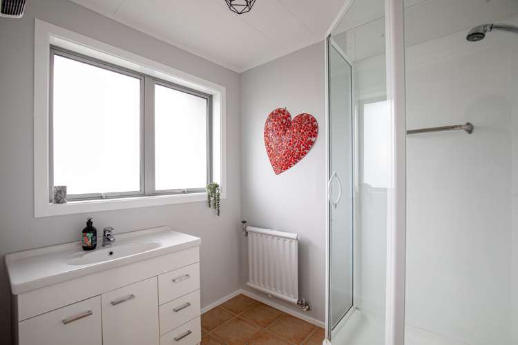 8 Glencarron Street Alexandra_10