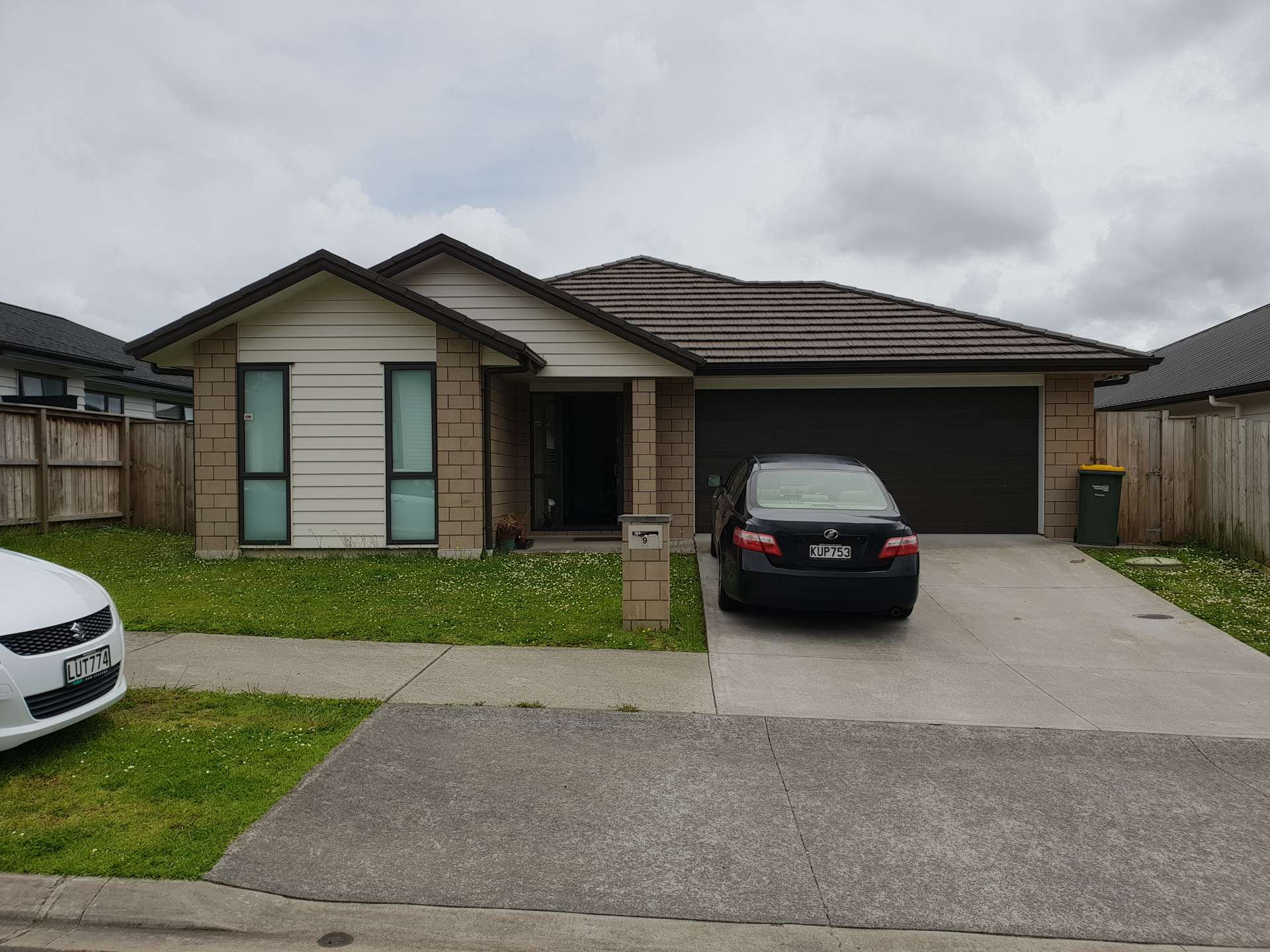 9 Papa Orchard Drive Kumeu_0