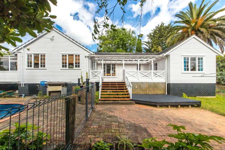 5 Woolley Avenue New Lynn_12