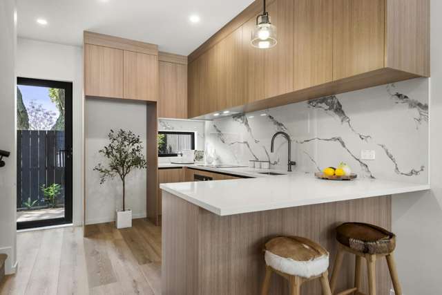 16 Handley Avenue Narrow Neck_3