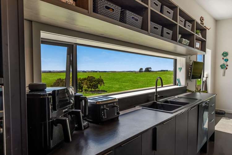 57 Beechwood Road Feilding_14