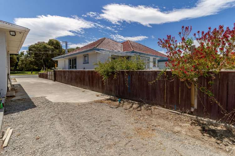 8a Riverbend Road Onekawa_5