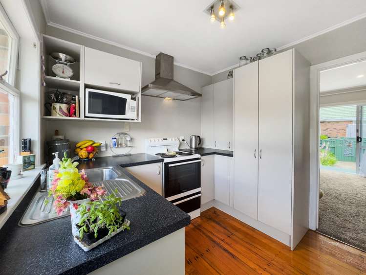 2/53 Kings Road Panmure_6