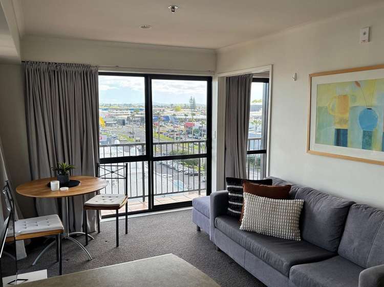6A/18 Ronwood Avenue Manukau_1
