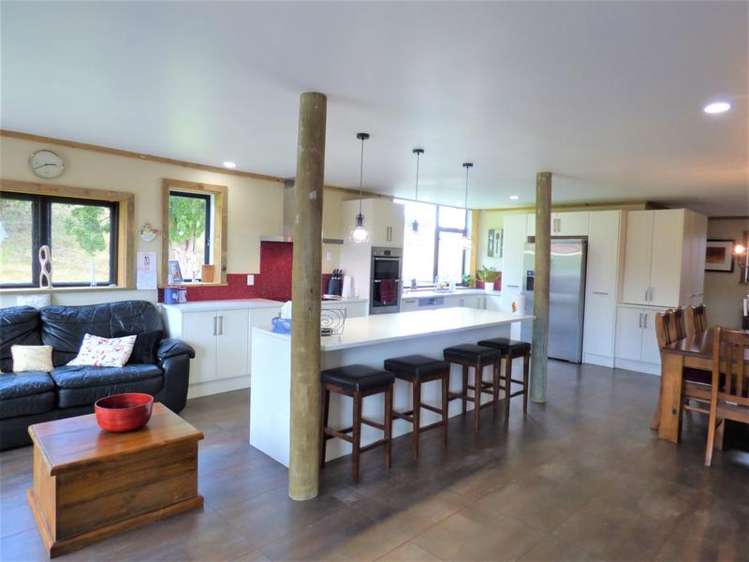 593 Ormiston Road Waipu_6