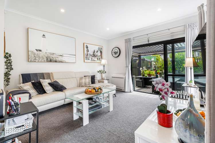 16 Kauri Amber Road Westgate_12