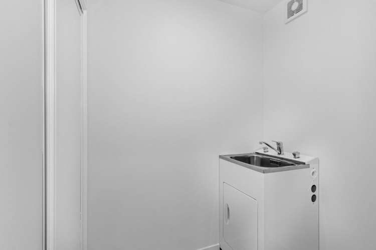 1/30 Raleigh Street Bishopdale_10