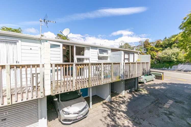 3/23 Collins Avenue Tawa_13