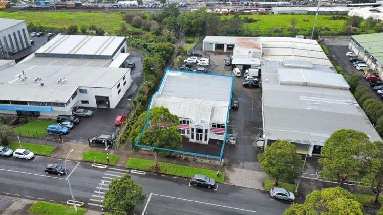 124A Felton Mathew Avenue_0