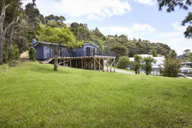436 Huia Road_2