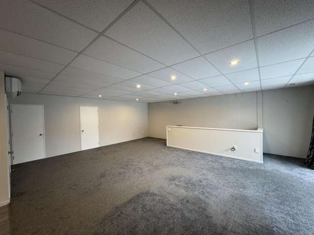 24 Thackers Quay Woolston_4