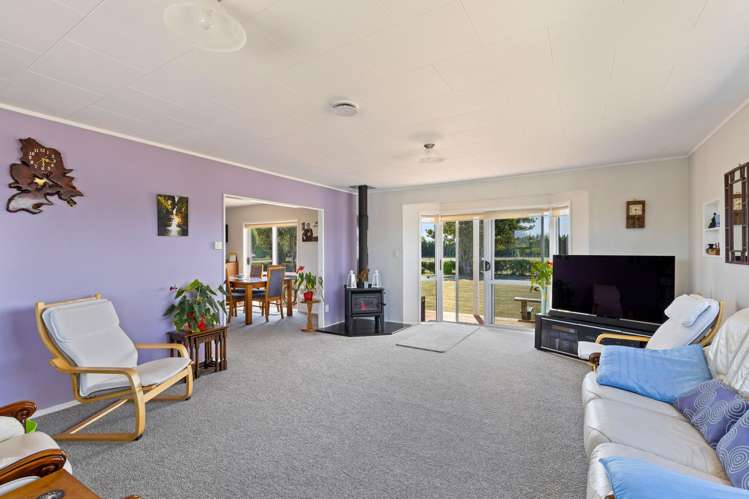 291 Manutahi Road Lepperton_22