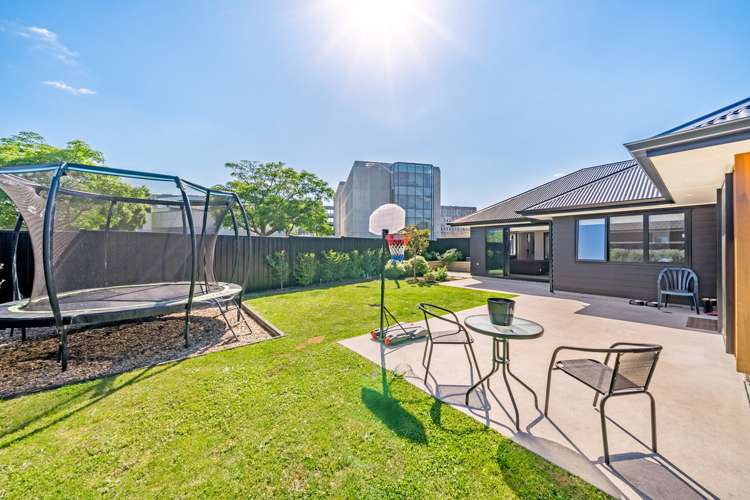 5 Don Griffin Grove Trentham_16