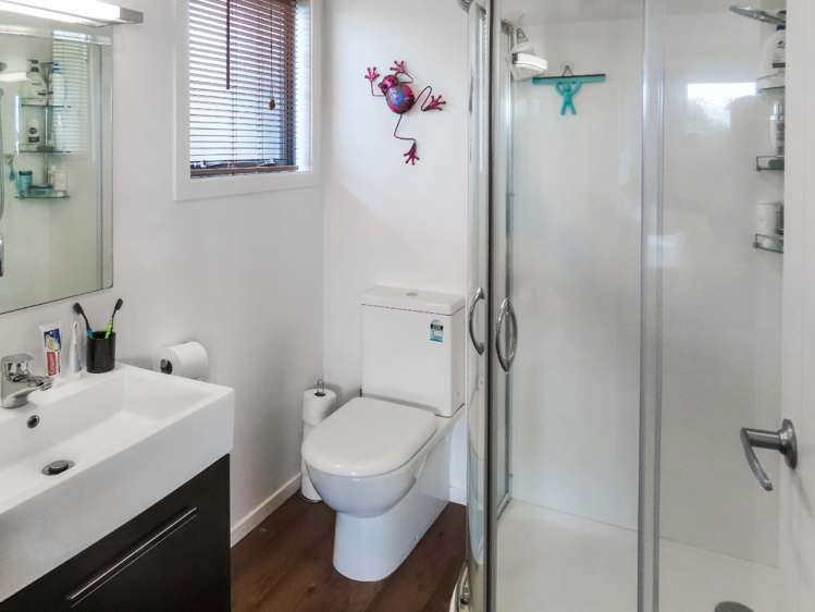 29 Mcewen Crescent Riverstone Terraces_6