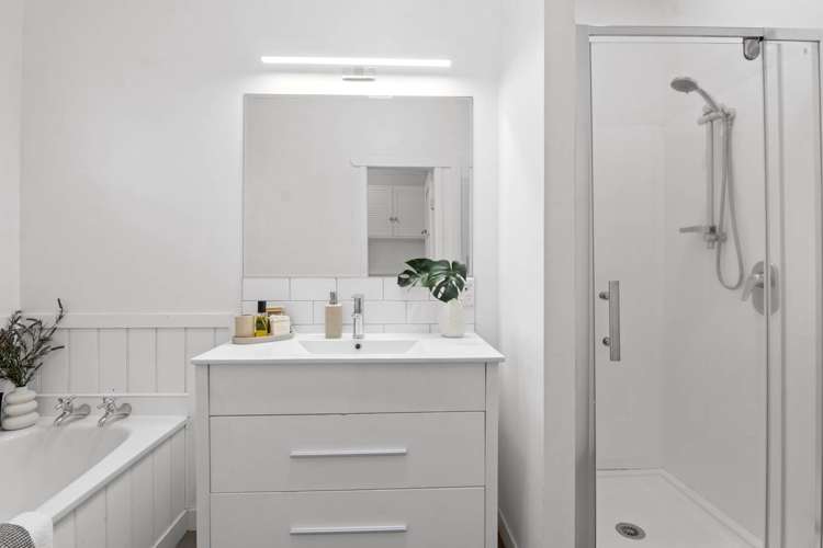 65 Aramoana Avenue Devonport_23