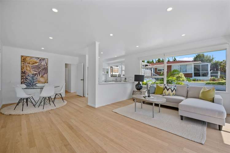 1/240 Hurstmere Road Takapuna_21