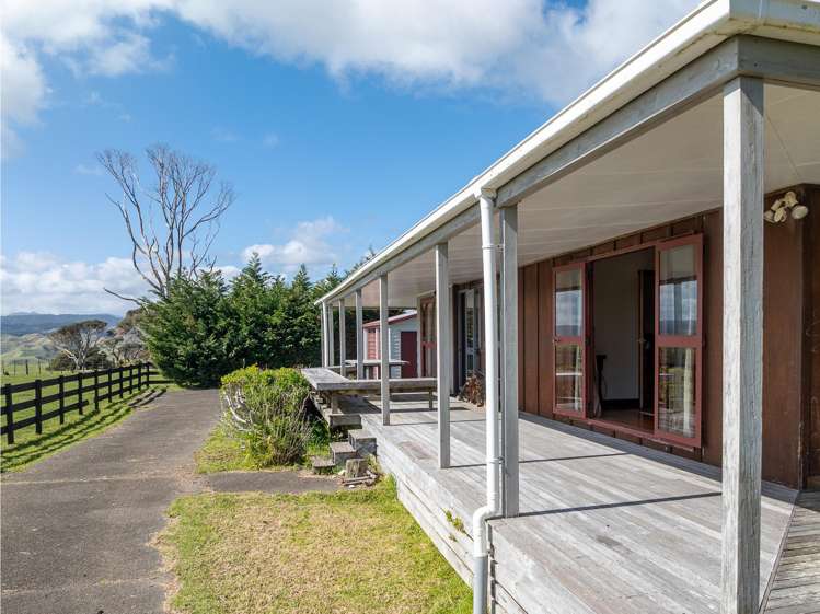 88 Lake Road Kawhia_10
