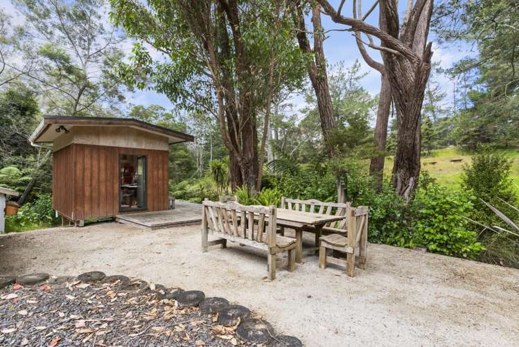 126 Candia Road Henderson Valley_18