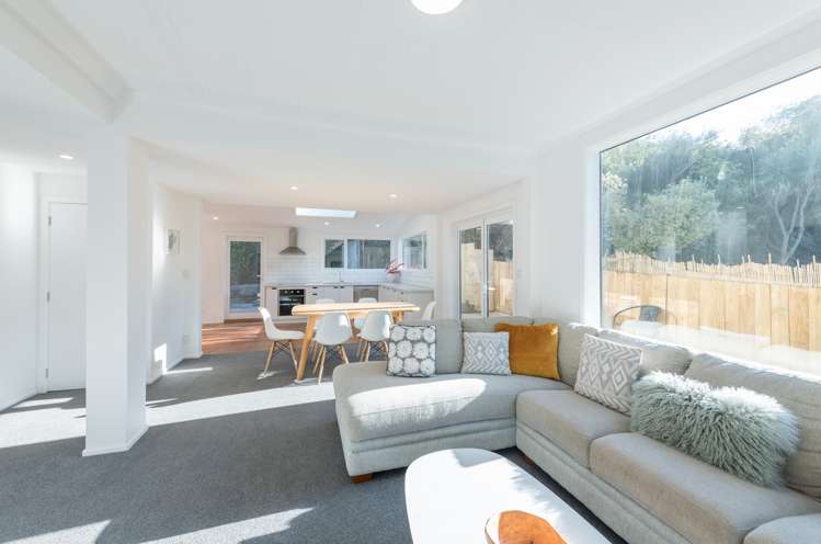 136 Saint Vincent Street Toi Toi_10