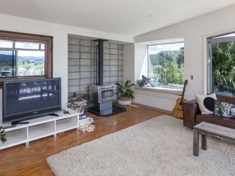 125 Chevron Crescent Whangamata_14